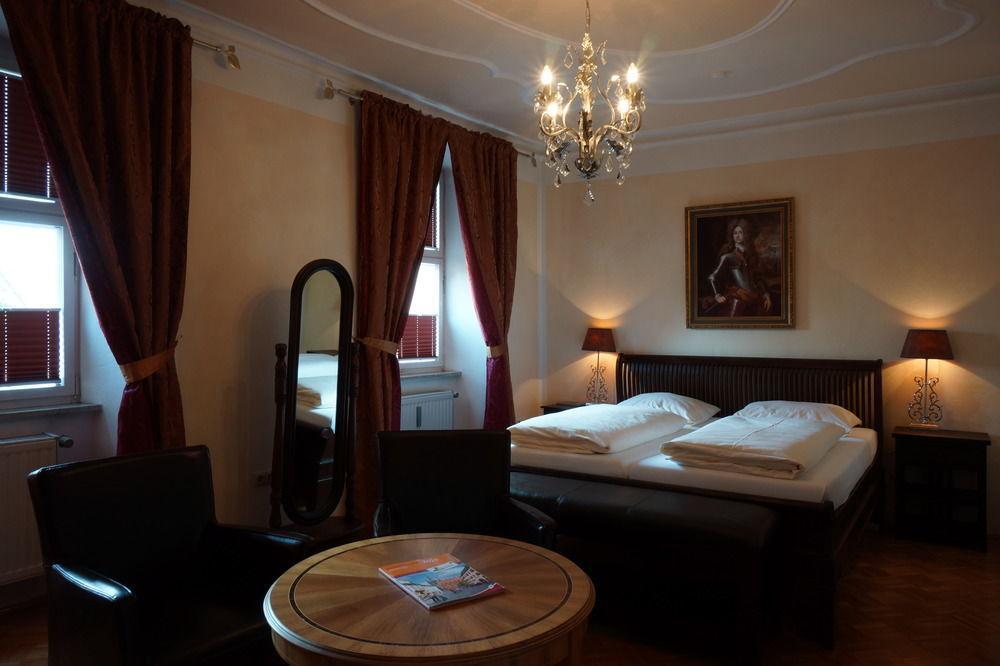 Meiser Altstadt Hotel Dinkelsbühl Buitenkant foto