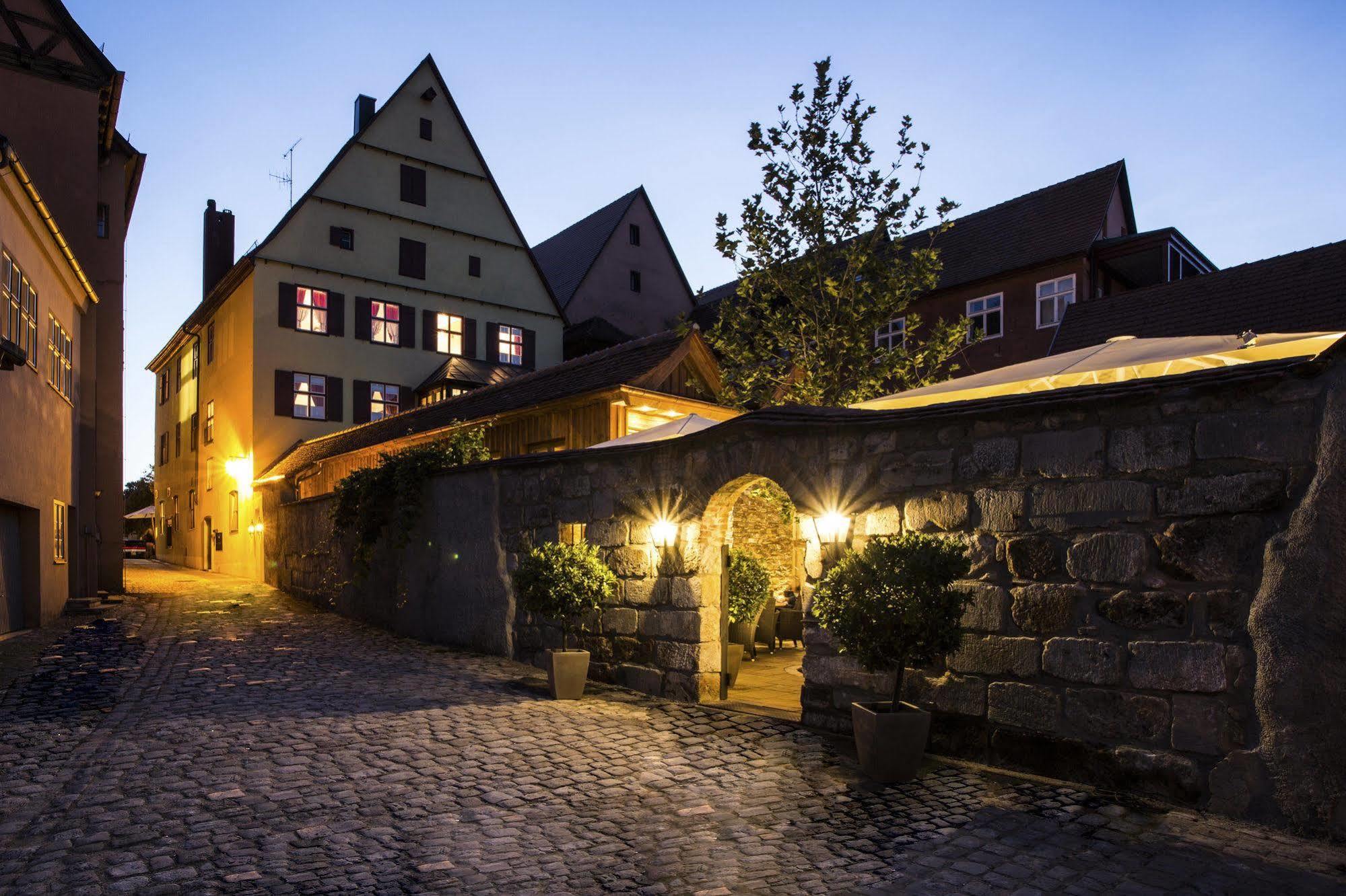 Meiser Altstadt Hotel Dinkelsbühl Buitenkant foto